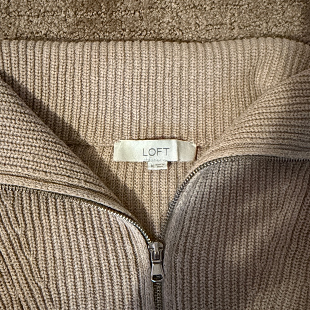 The Loft Half Zip Sweater - Picture 2 of 3